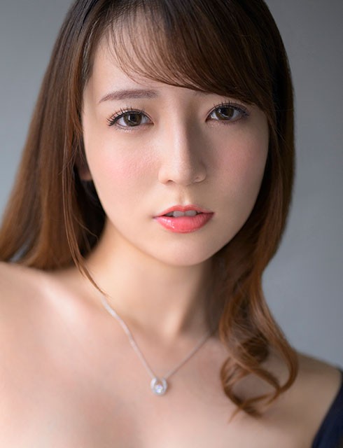 小花暖(小花のん)个人资料照片